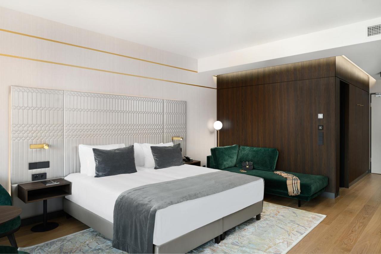 بودابست Emerald Downtown Luxury Suites With Hotel Services المظهر الخارجي الصورة