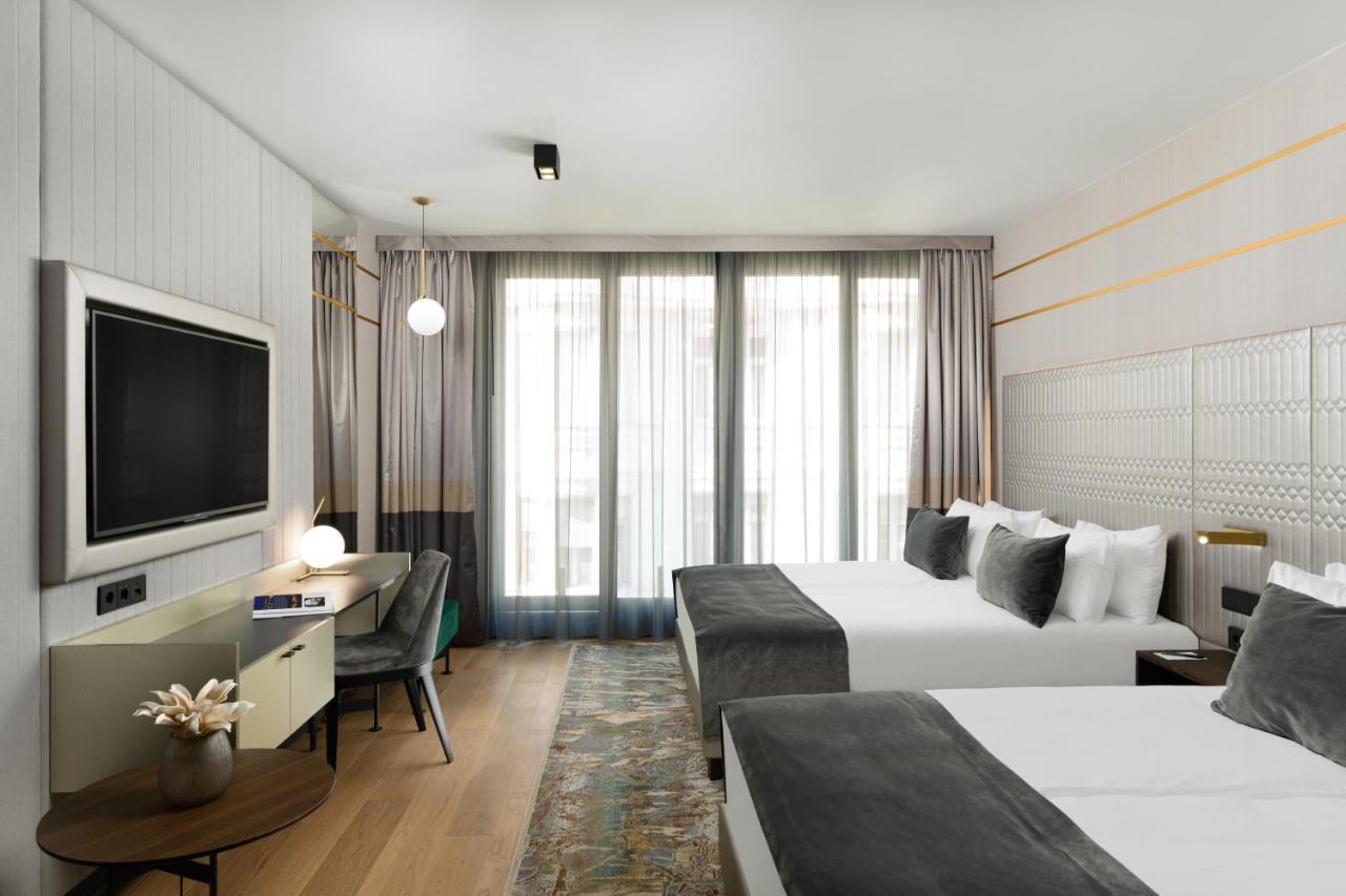 بودابست Emerald Downtown Luxury Suites By Continental Group المظهر الخارجي الصورة