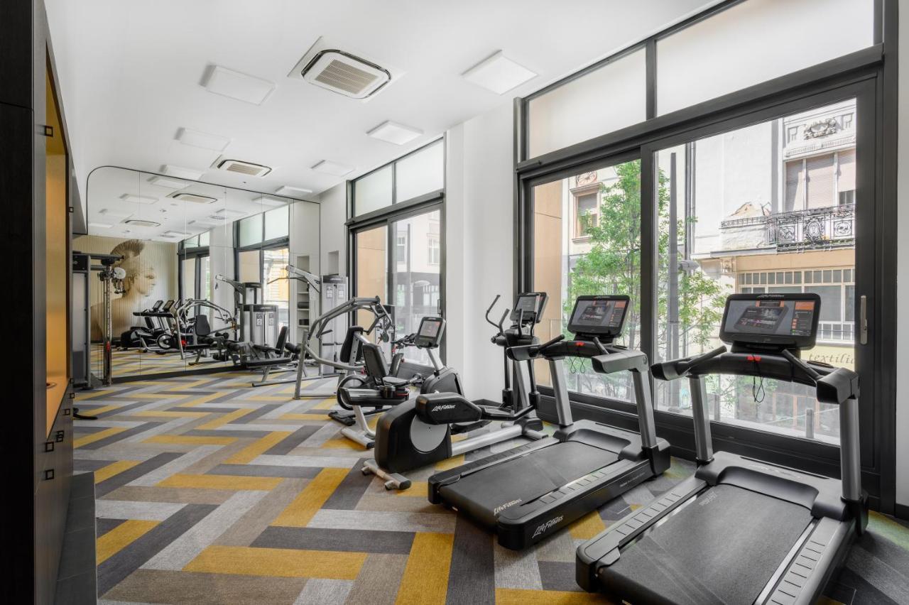 بودابست Emerald Downtown Luxury Suites By Continental Group المظهر الخارجي الصورة