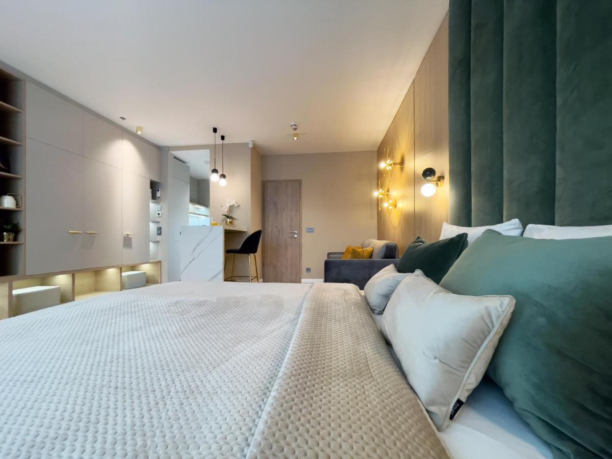 بودابست Emerald Downtown Luxury Suites By Continental Group المظهر الخارجي الصورة