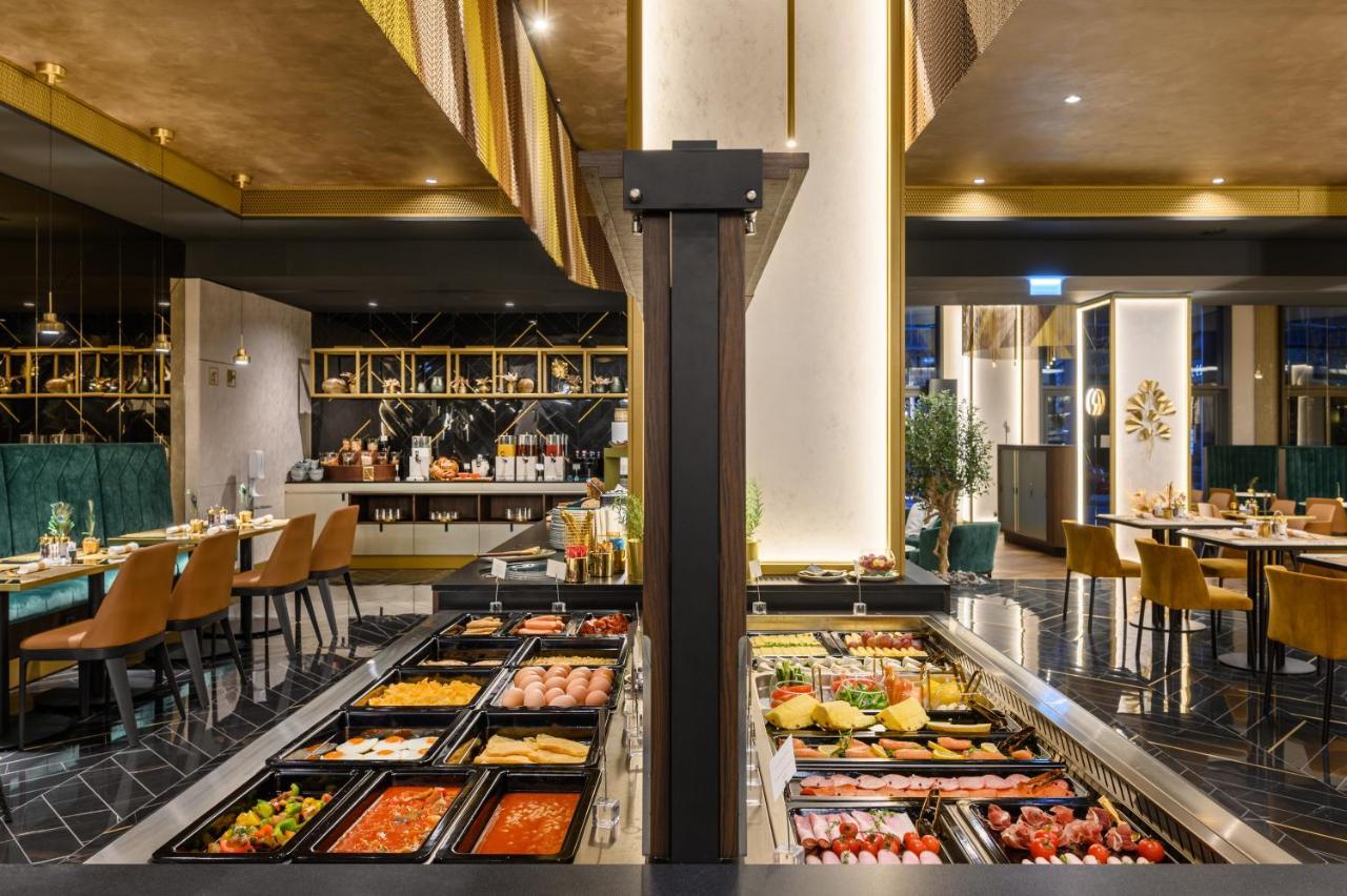 بودابست Emerald Downtown Luxury Suites By Continental Group المظهر الخارجي الصورة