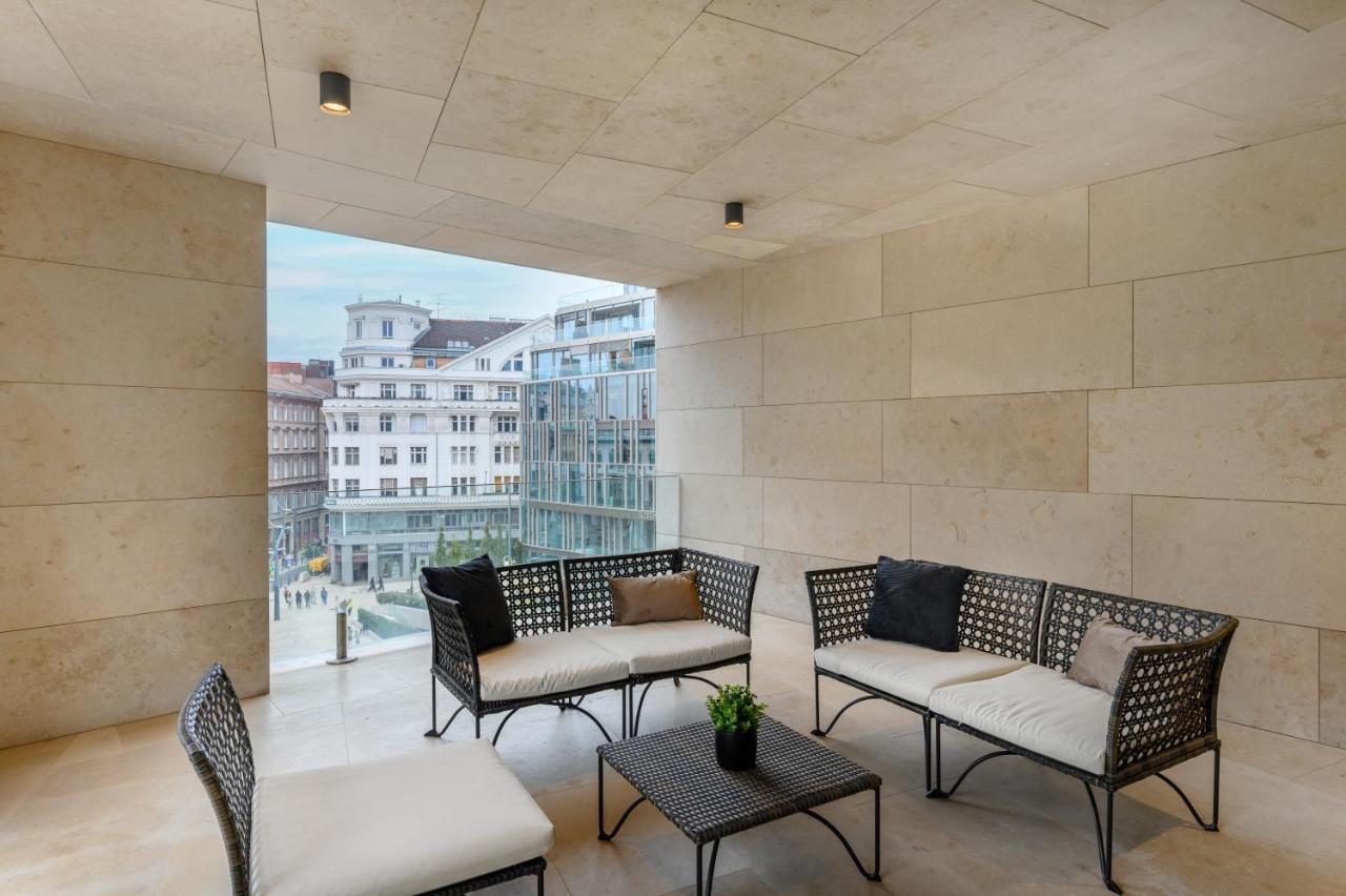 بودابست Emerald Downtown Luxury Suites By Continental Group المظهر الخارجي الصورة